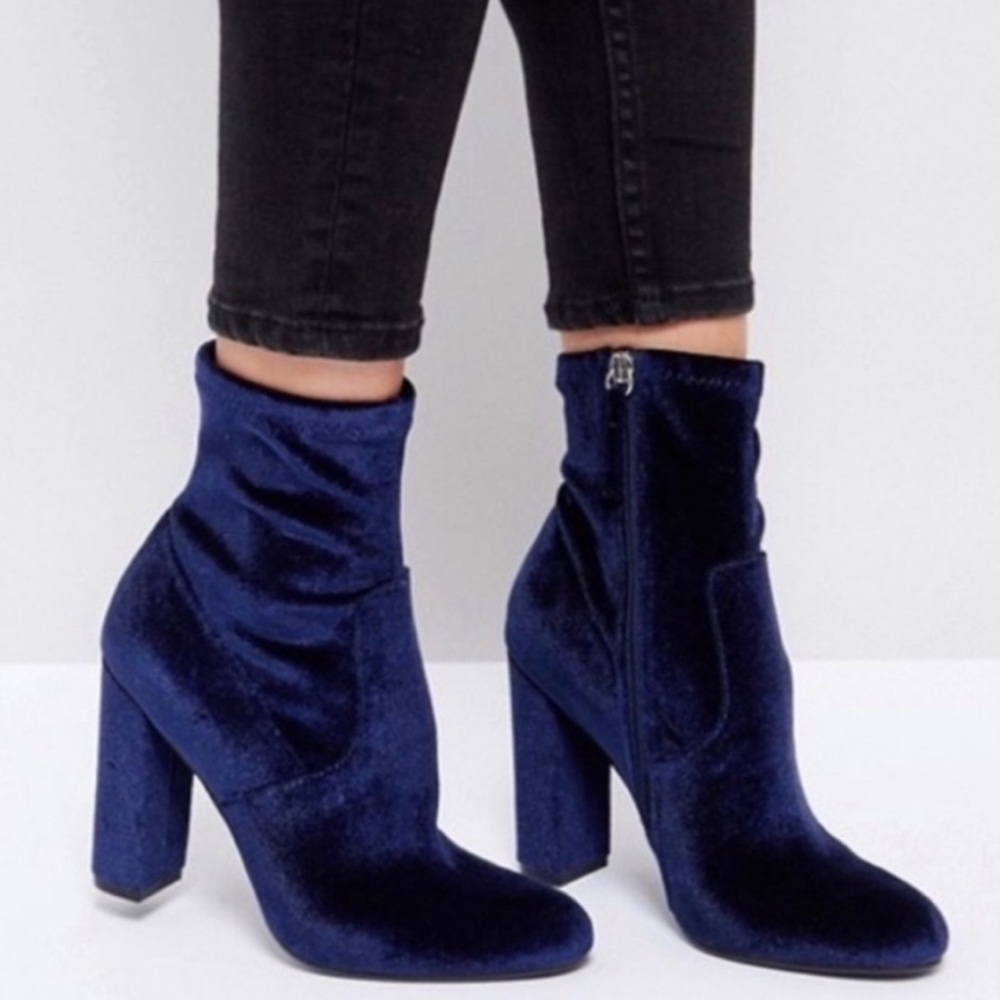 Steve Madden Edit Navy Velvet High Heel Mid-Calf Boots